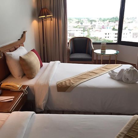 אובון רטצ'תאני Laithong Hotel מראה חיצוני תמונה